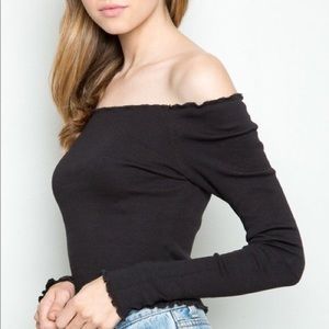 Brandy Melville Black Lettuce Hem Crop Top